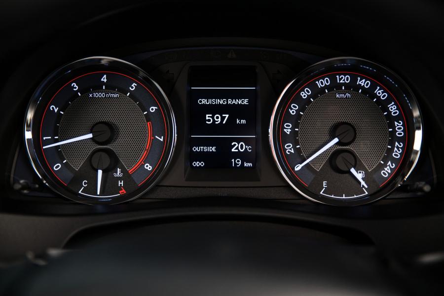  Toyota Corolla Levin ZR 2012 года  (AU) (фото 2 из 25)